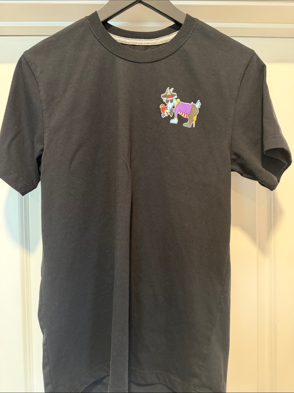 GOAT USA Black Graphic T-shirt